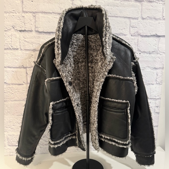 NWT💕 Current Air Reversible Charcoal Teddy 🧸Jacket Faux M - Picture 2 of 10